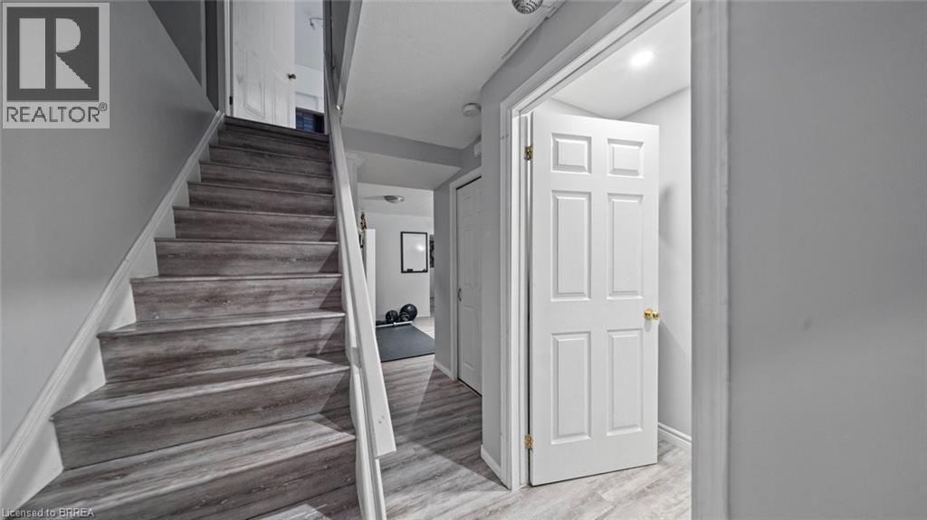 128 Mcmeeken Drive, Cambridge, Ontario  N3C 4E7 - Photo 15 - 40792107