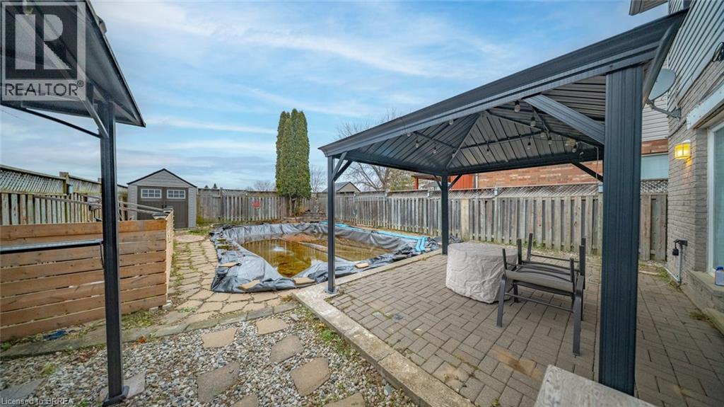 128 Mcmeeken Drive, Cambridge, Ontario  N3C 4E7 - Photo 32 - 40792107