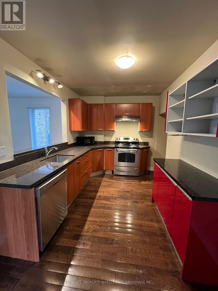 Main - 4 Kew Beach Avenue, Toronto, Ontario  M4L 1B7 - Photo 4 - E12461928