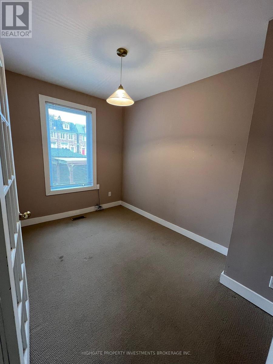 Main - 4 Kew Beach Avenue, Toronto, Ontario  M4L 1B7 - Photo 7 - E12461928