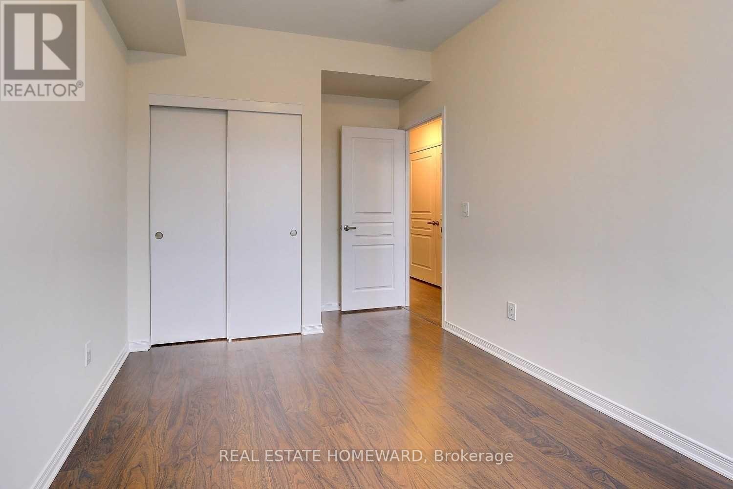 202 - 1100 Briar Hill Avenue, Toronto, Ontario  M6B 1M7 - Photo 10 - W12600312