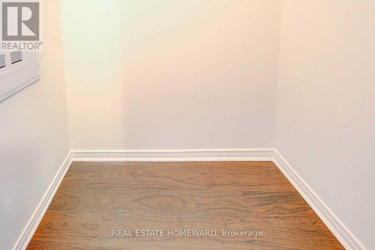 202 - 1100 Briar Hill Avenue, Toronto, Ontario  M6B 1M7 - Photo 13 - W12600312