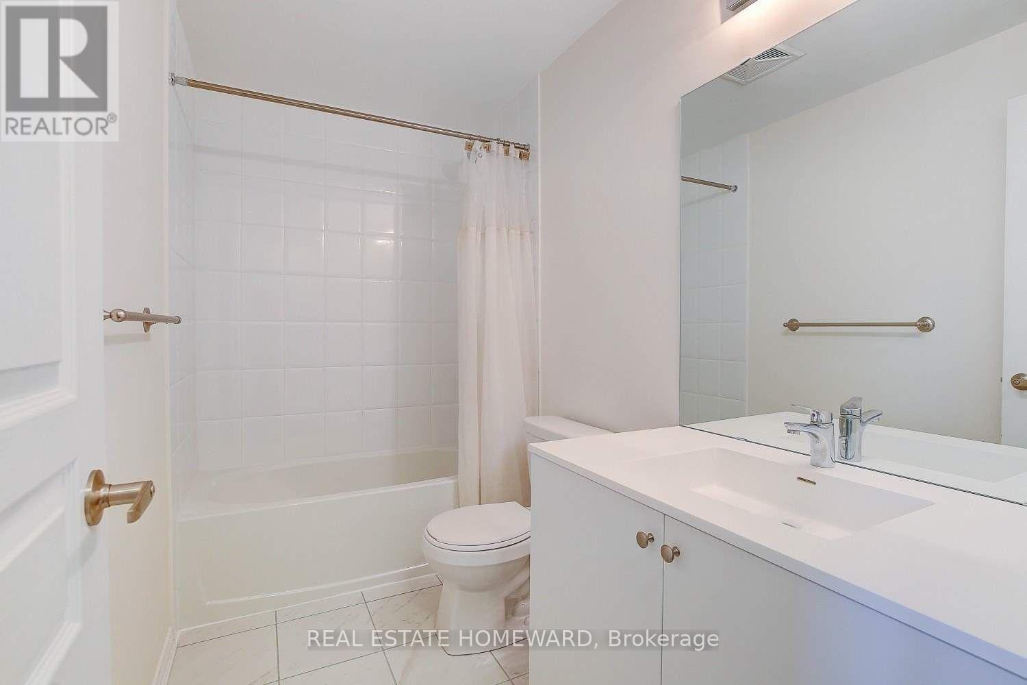 202 - 1100 Briar Hill Avenue, Toronto, Ontario  M6B 1M7 - Photo 14 - W12600312