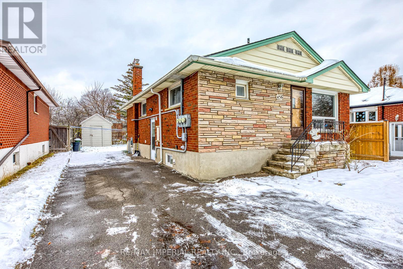 Main - 456 East 13th Street, Hamilton, Ontario  L4A 3A6 - Photo 2 - X12600308