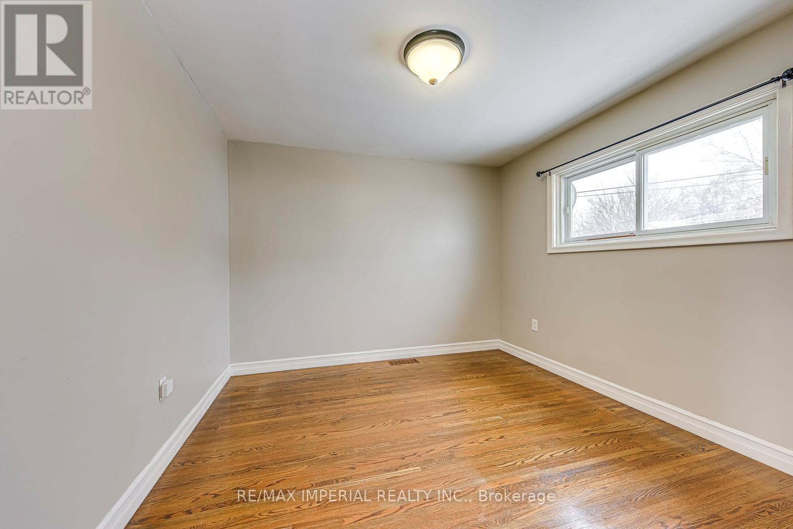 Main - 456 East 13th Street, Hamilton, Ontario  L4A 3A6 - Photo 21 - X12600308