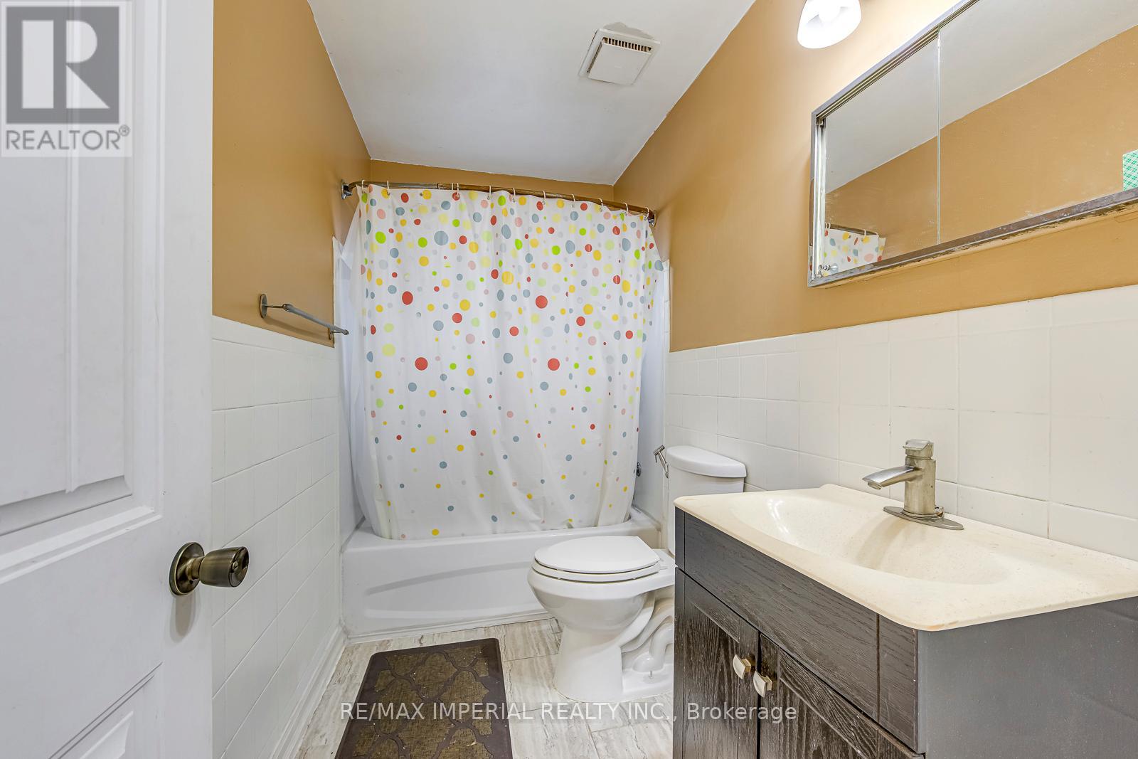 Main - 456 East 13th Street, Hamilton, Ontario  L4A 3A6 - Photo 25 - X12600308