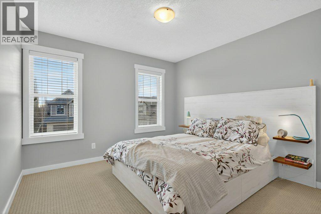 18 West Coach Road Sw, Calgary, Alberta T3H 0M6 - Photo 12 - A2270985