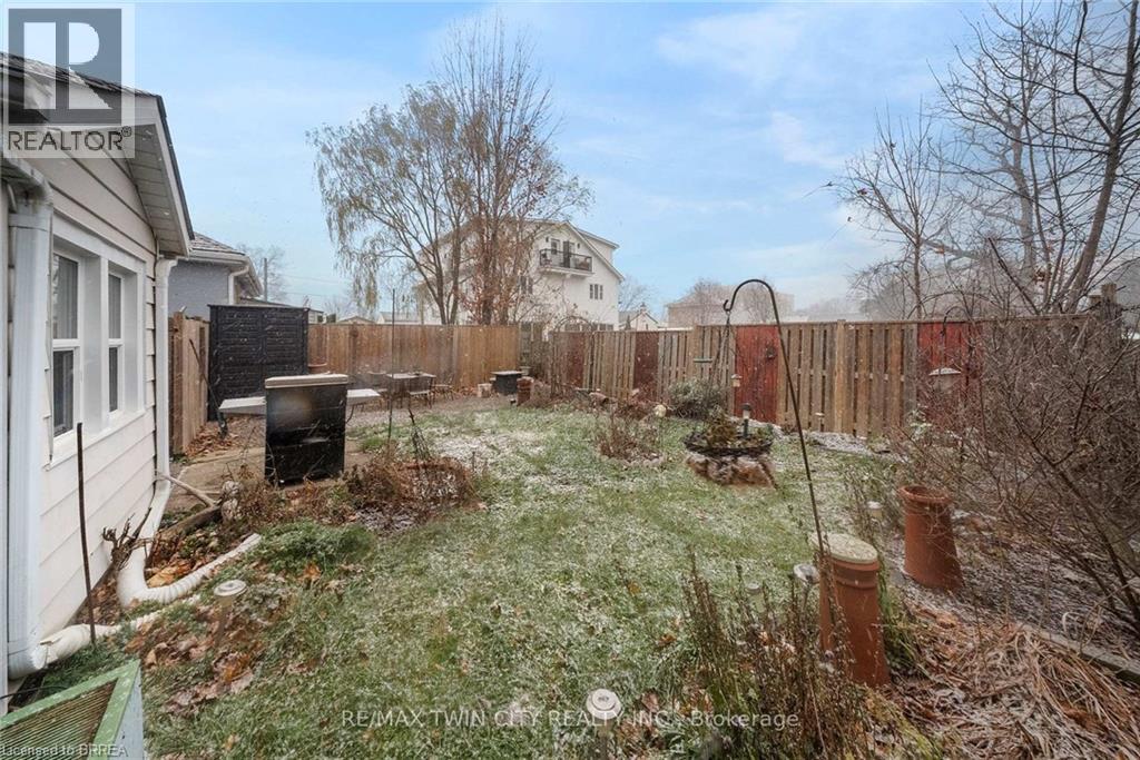 68 Oak Street, Brantford, Ontario  N3T 2B1 - Photo 22 - 40791981