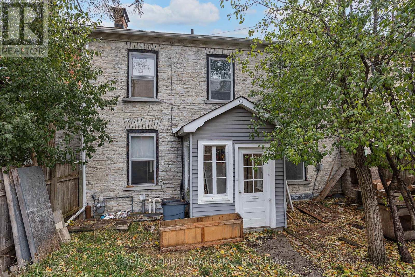 71 Rideau Street, Kingston, Ontario  K7K 2Z8 - Photo 2 - X12600398