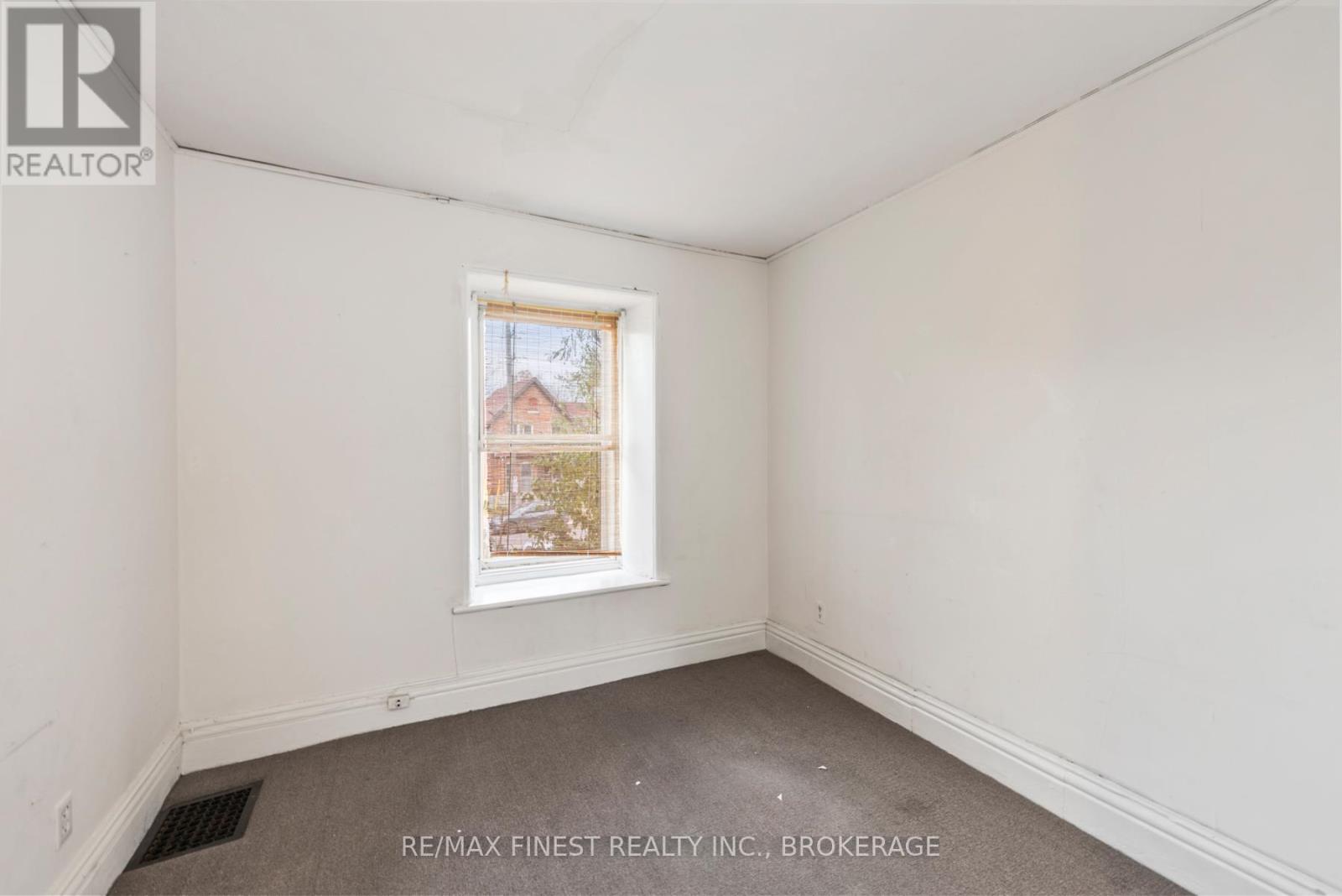 71 Rideau Street, Kingston, Ontario  K7K 2Z8 - Photo 29 - X12600398