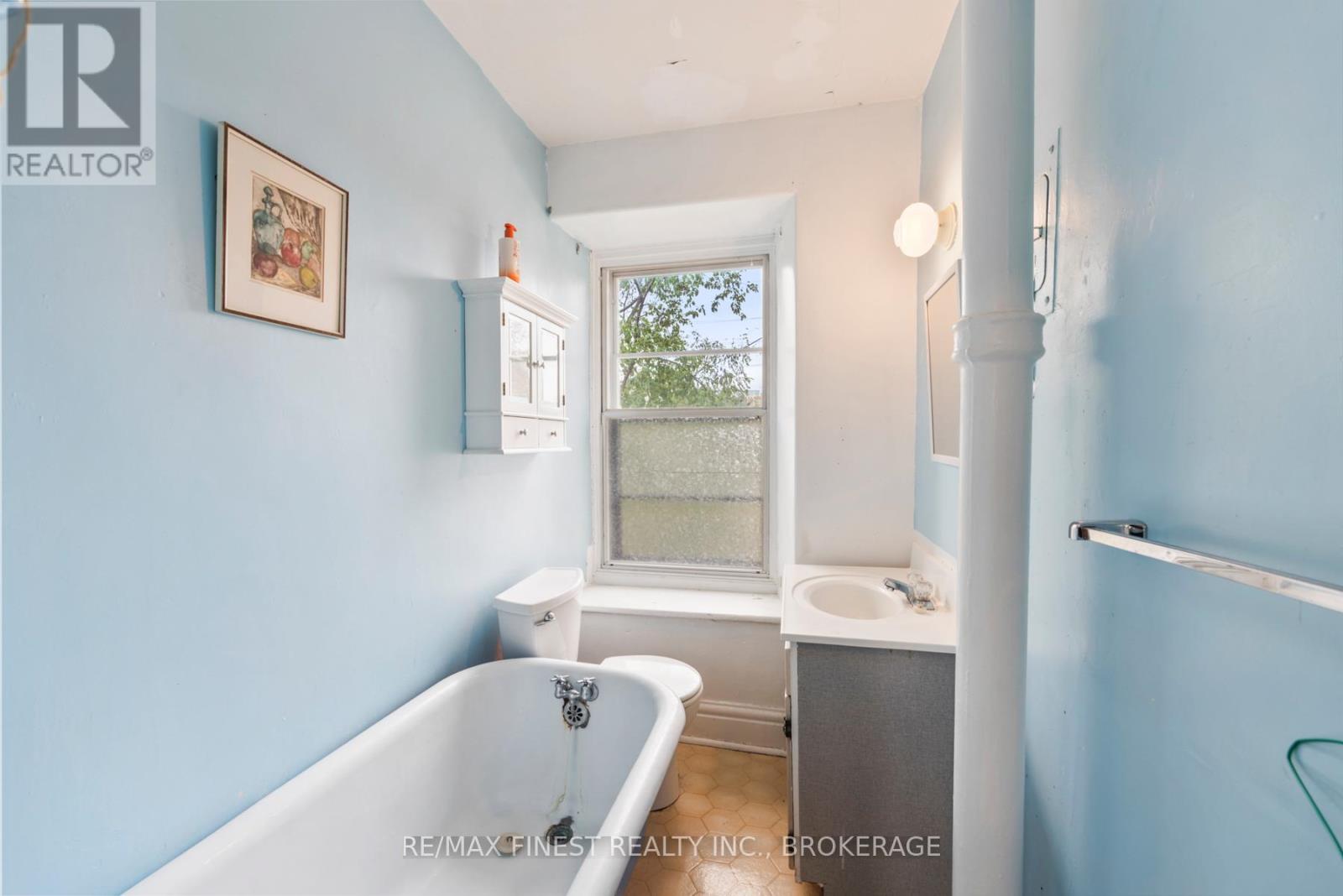 71 Rideau Street, Kingston, Ontario  K7K 2Z8 - Photo 30 - X12600398