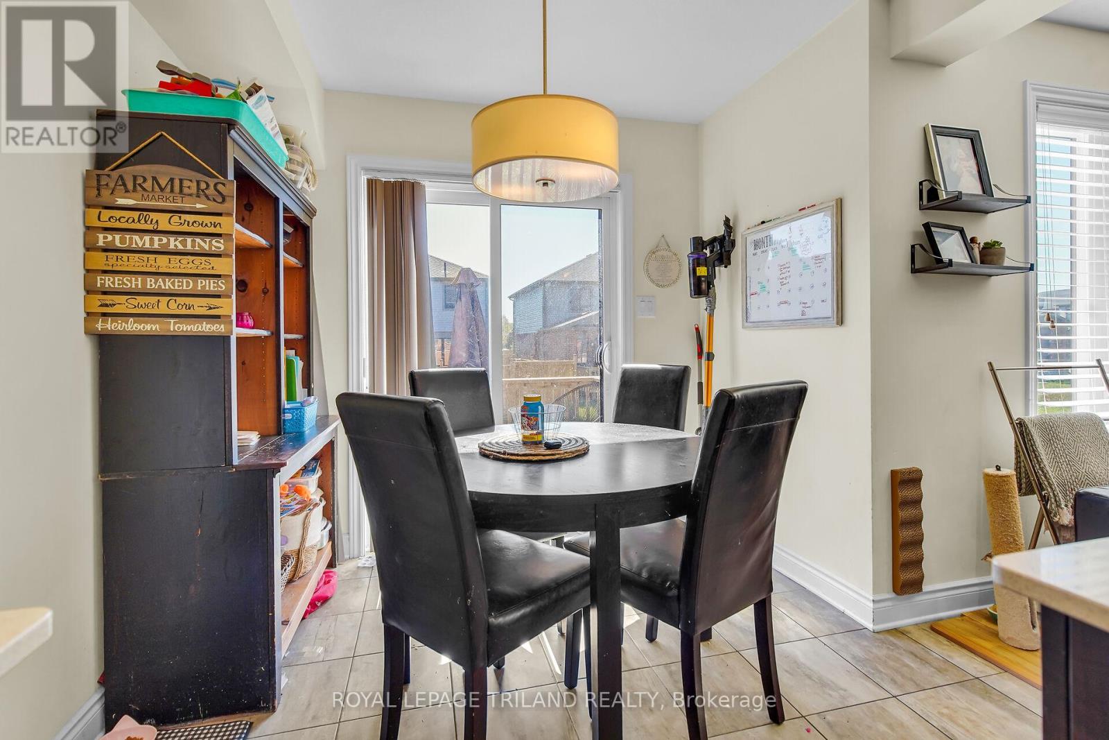 1310 Michael Circle, London East, Ontario  N5V 0B8 - Photo 8 - X12600350