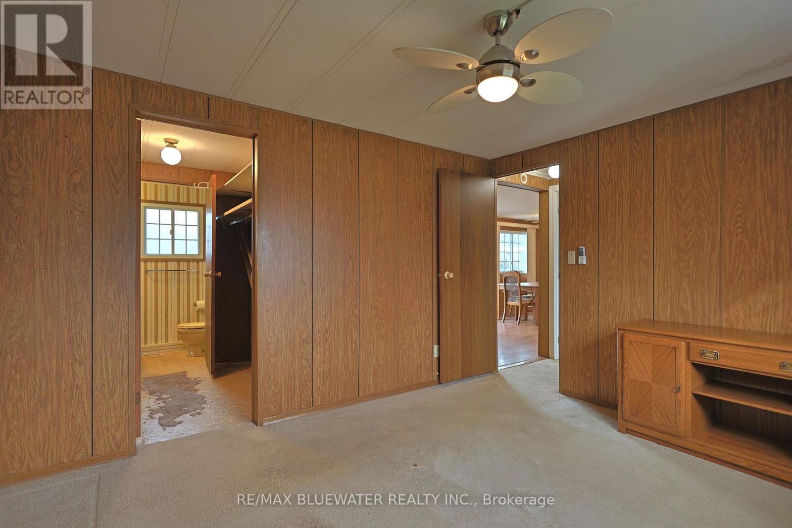 39 St Andrews Place, South Huron, Ontario  N0M 1T0 - Photo 20 - X12600374