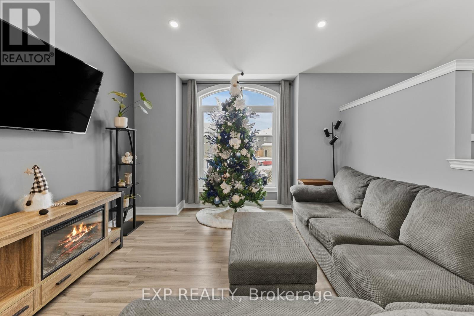 2756 Arrowsmith Court, Fort Erie, Ontario  L0S 1S0 - Photo 10 - X12600346