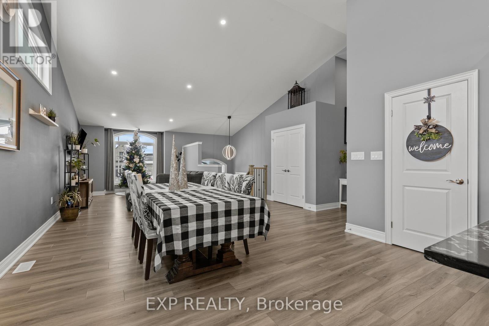 2756 Arrowsmith Court, Fort Erie, Ontario  L0S 1S0 - Photo 13 - X12600346