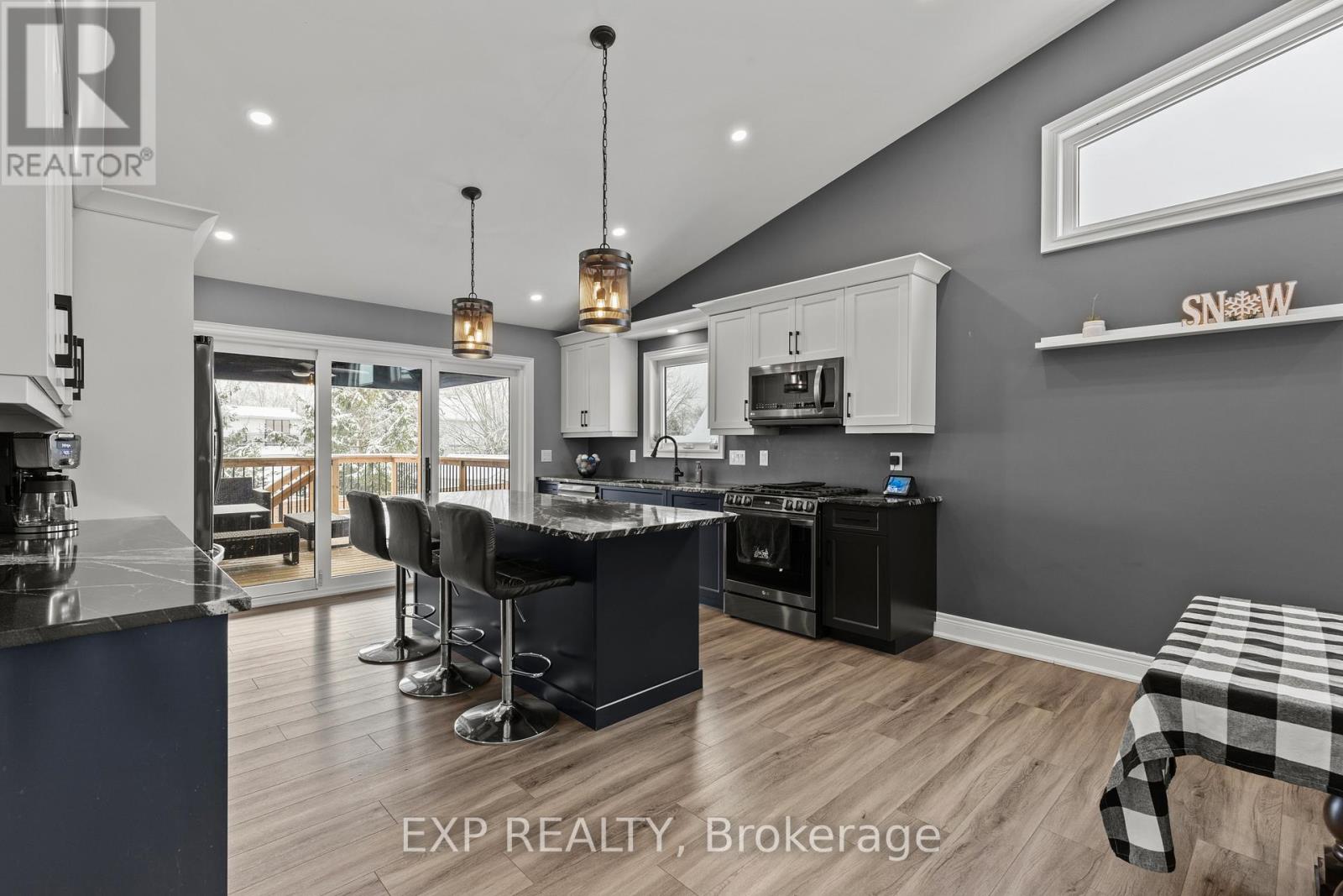 2756 Arrowsmith Court, Fort Erie, Ontario  L0S 1S0 - Photo 17 - X12600346