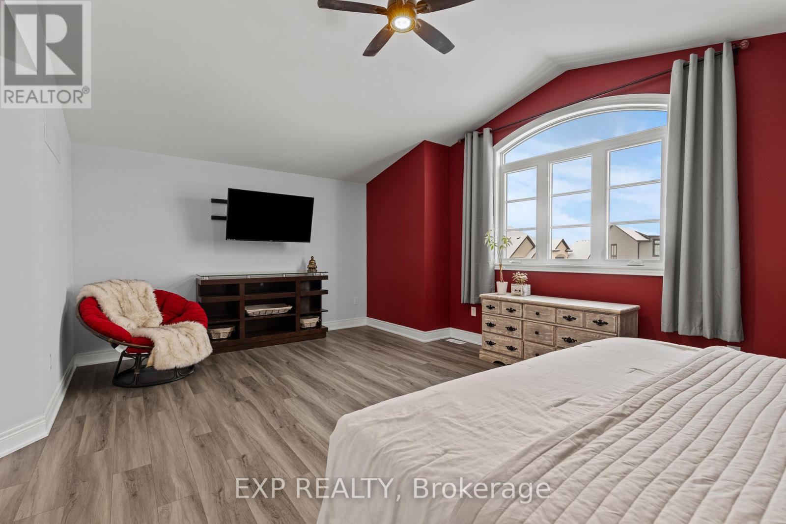 2756 Arrowsmith Court, Fort Erie, Ontario  L0S 1S0 - Photo 32 - X12600346