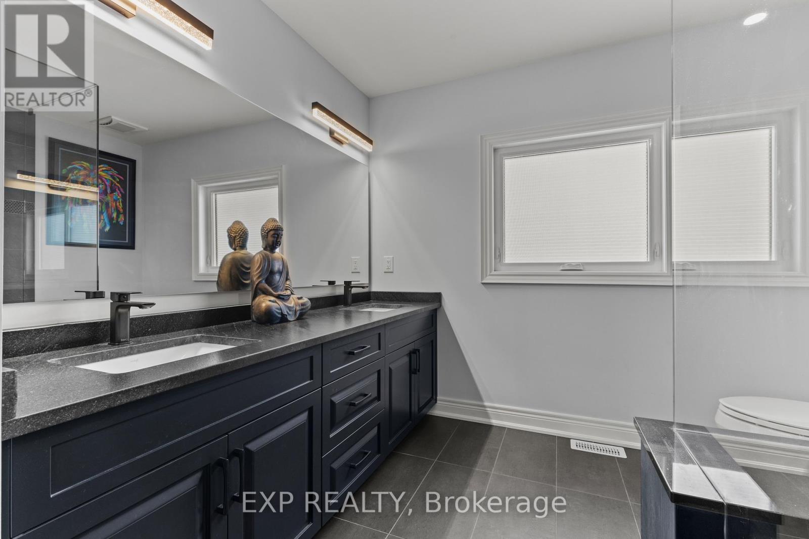 2756 Arrowsmith Court, Fort Erie, Ontario  L0S 1S0 - Photo 33 - X12600346