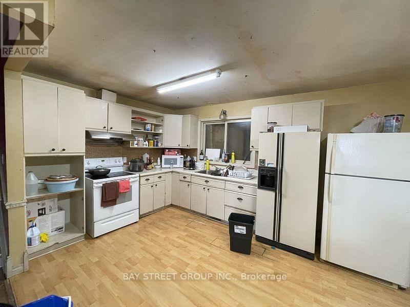 4390 South Service Road, Lincoln, Ontario  L0R 1B1 - Photo 13 - X12600378