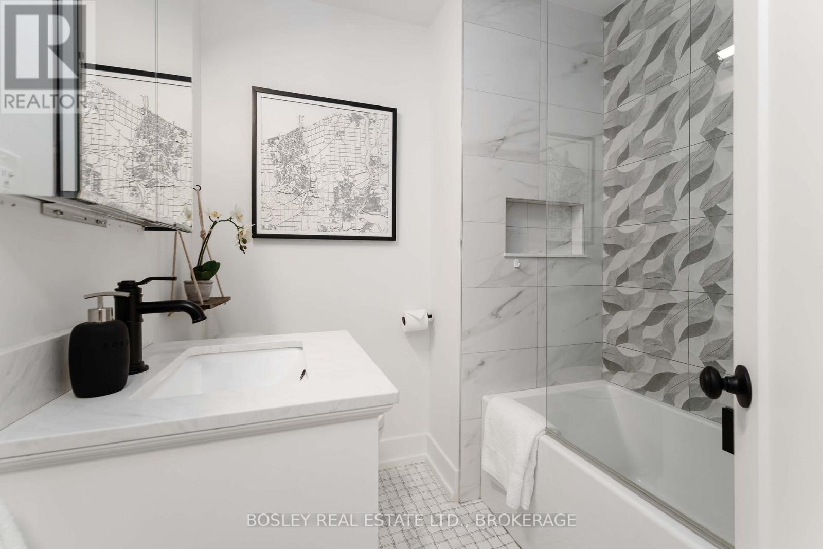 65 Glen Park Road, St. Catharines, Ontario  L2N 3E5 - Photo 18 - X12600400