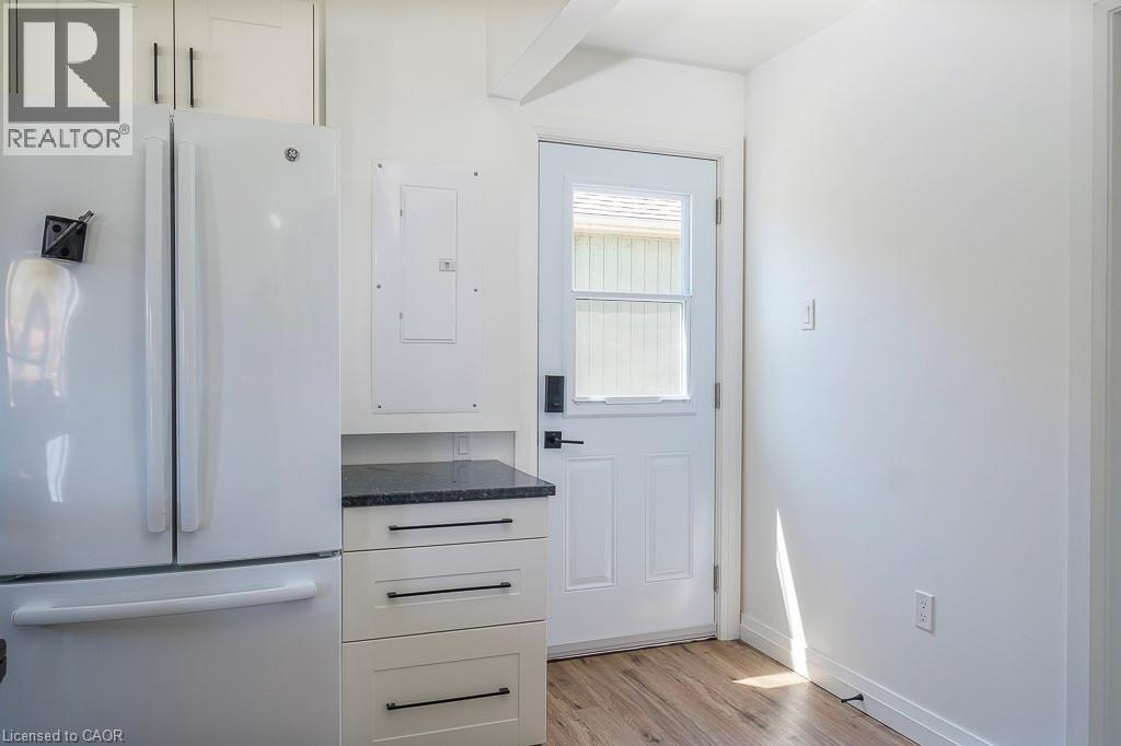 197 Cedar Drive, Turkey Point, Ontario  N0E 1T0 - Photo 4 - 40792281