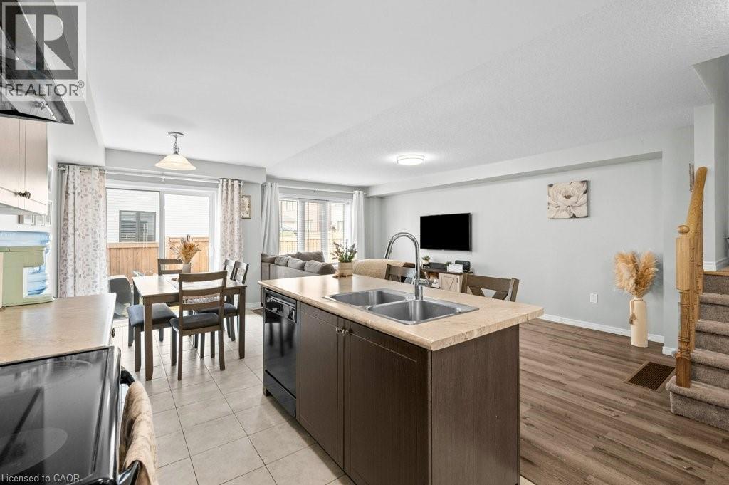 105 Thompson Road, Caledonia, Ontario  N3W 0B8 - Photo 14 - 40792183