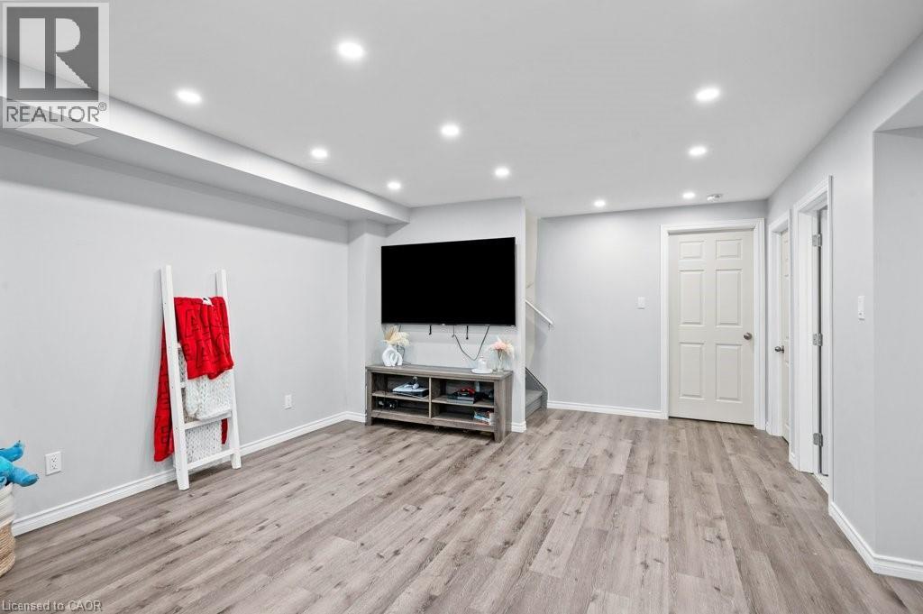 105 Thompson Road, Caledonia, Ontario  N3W 0B8 - Photo 41 - 40792183