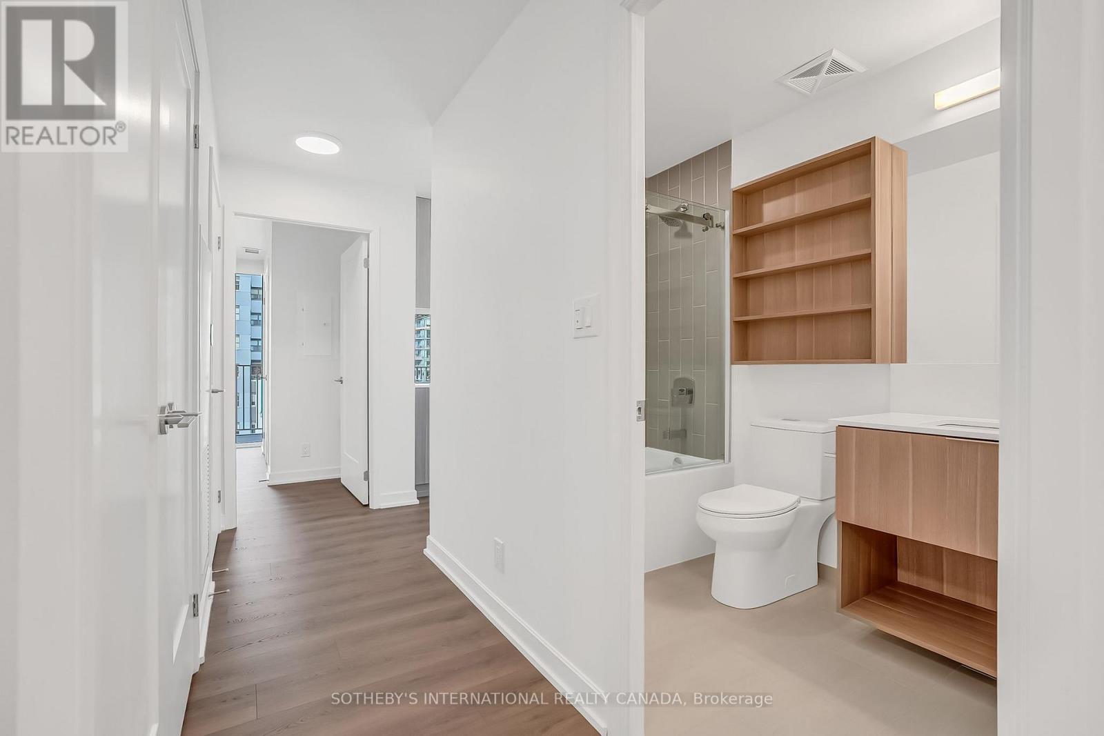 704 - 88 Bathurst Street, Toronto, Ontario  M5V 0W8 - Photo 11 - C12600364