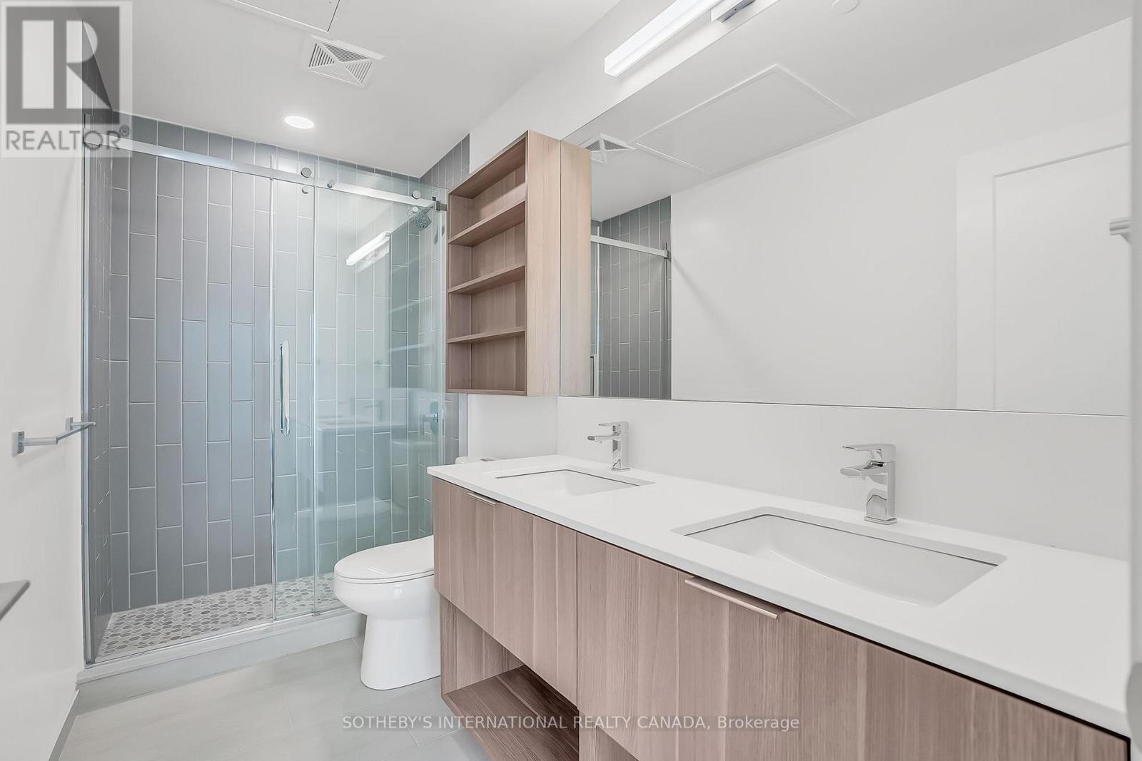 704 - 88 Bathurst Street, Toronto, Ontario  M5V 0W8 - Photo 15 - C12600364