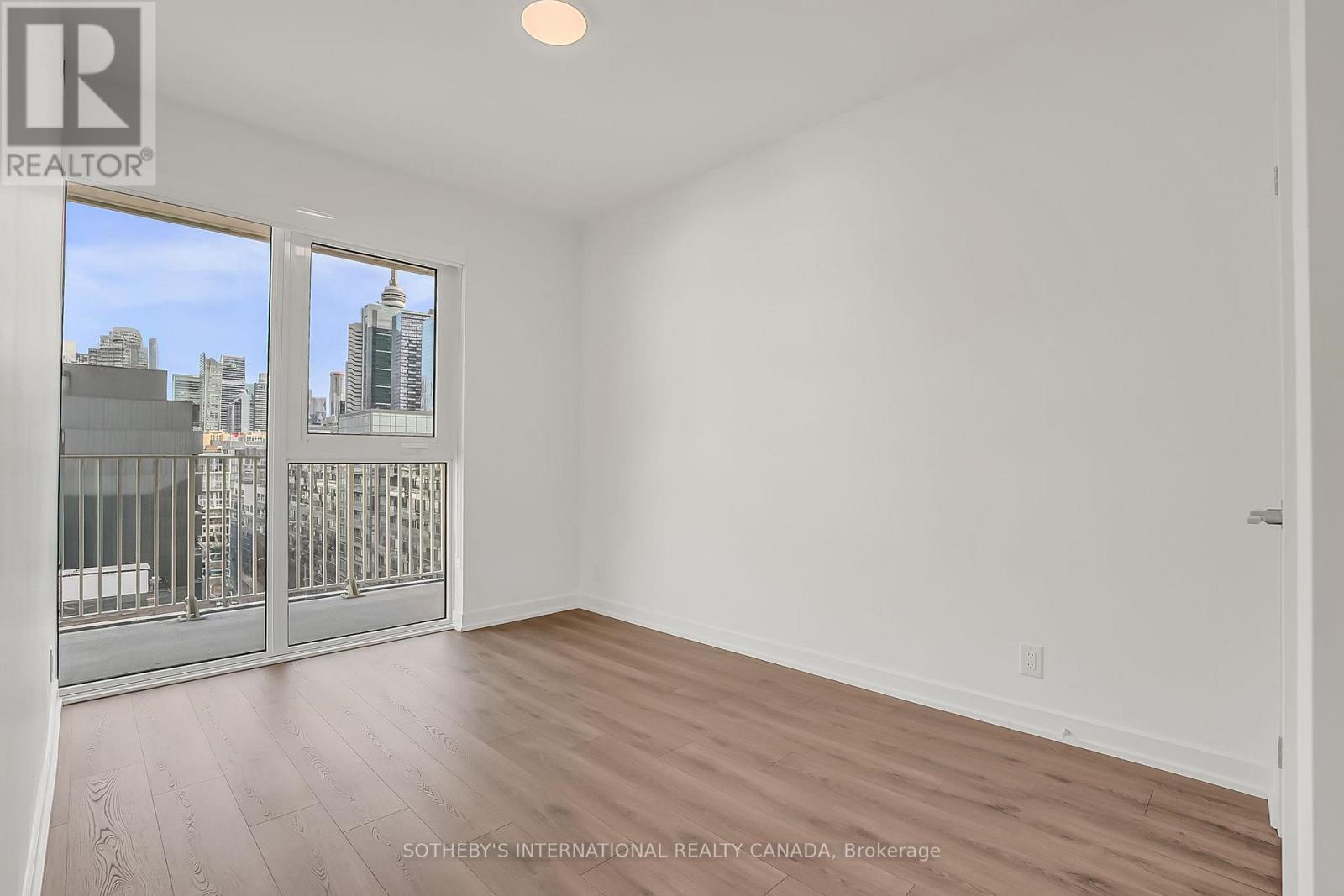 704 - 88 Bathurst Street, Toronto, Ontario  M5V 0W8 - Photo 19 - C12600364