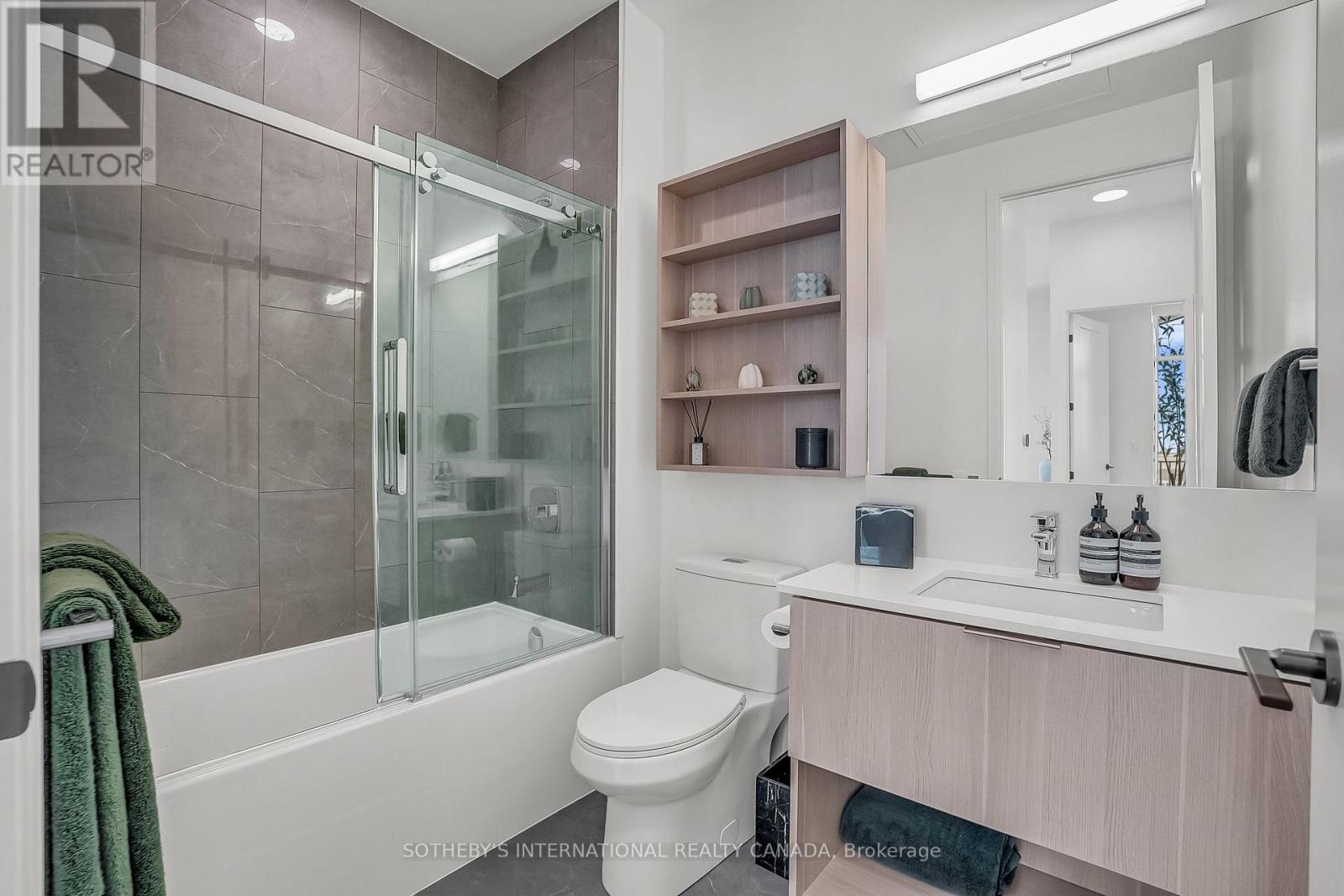 1404 - 88 Bathurst Street, Toronto (Niagara), Ontario  M5V 0W8 - Photo 23 - C12600368