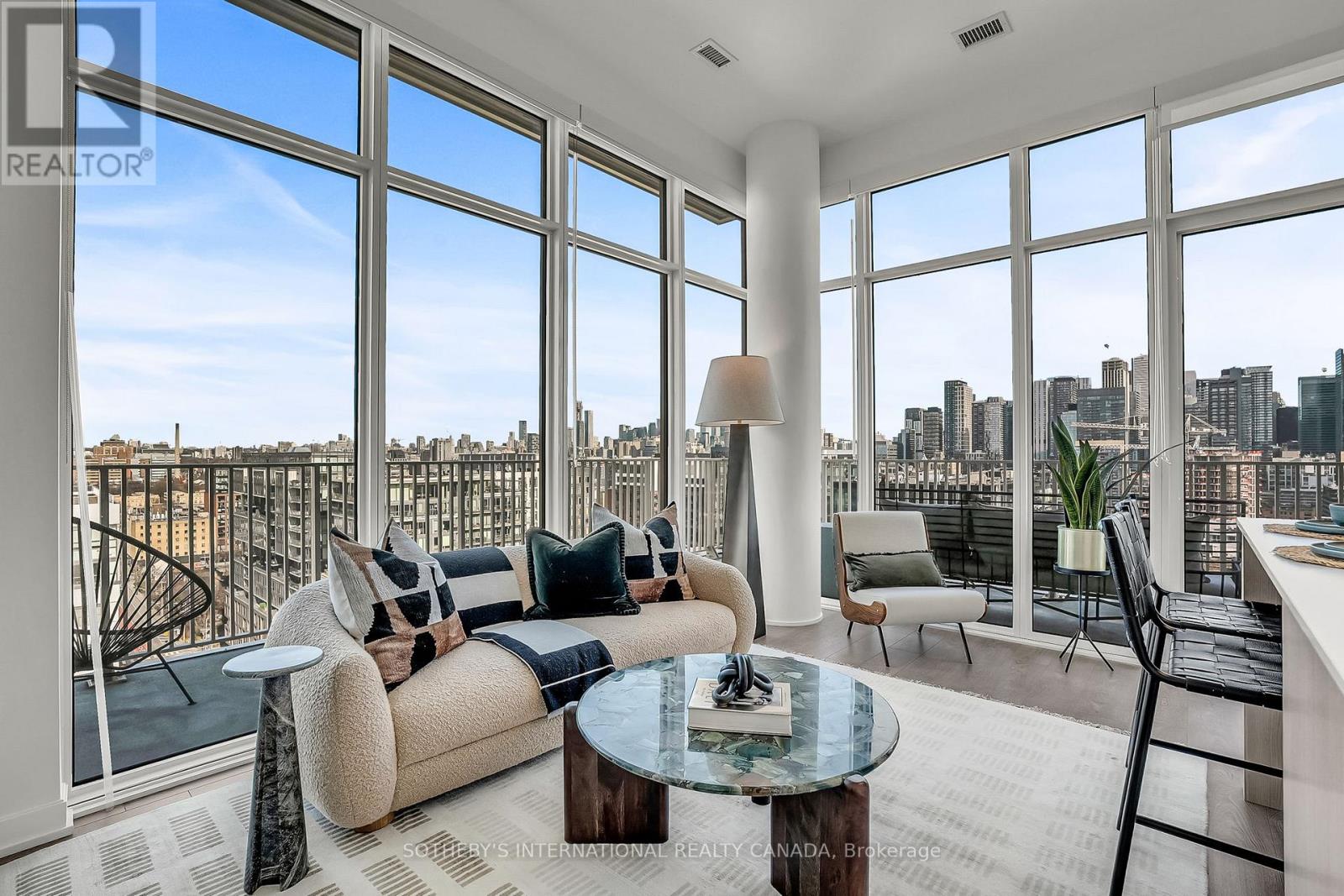 1404 - 88 Bathurst Street, Toronto (Niagara), Ontario  M5V 0W8 - Photo 8 - C12600368