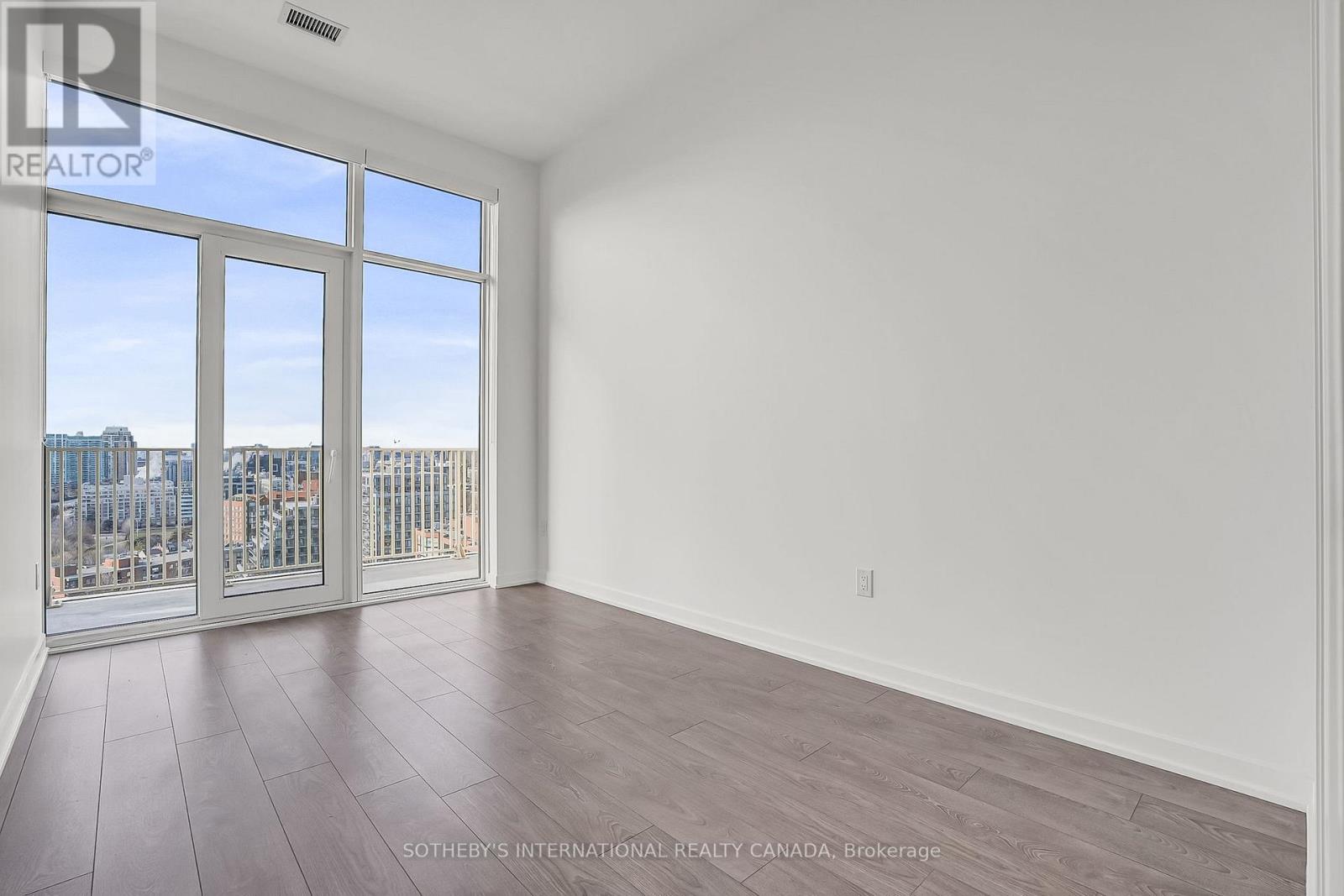 Ph17 - 88 Bathurst Street, Toronto, Ontario  M5V 0W8 - Photo 16 - C12600372