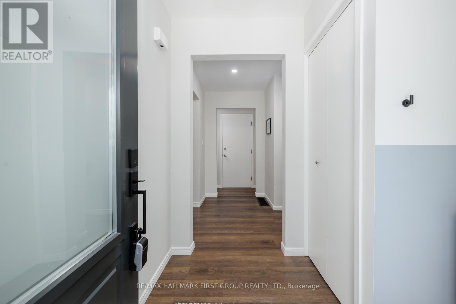 12 Lambs Lane, Clarington, Ontario  L1C 3G1 - Photo 5 - E12600362