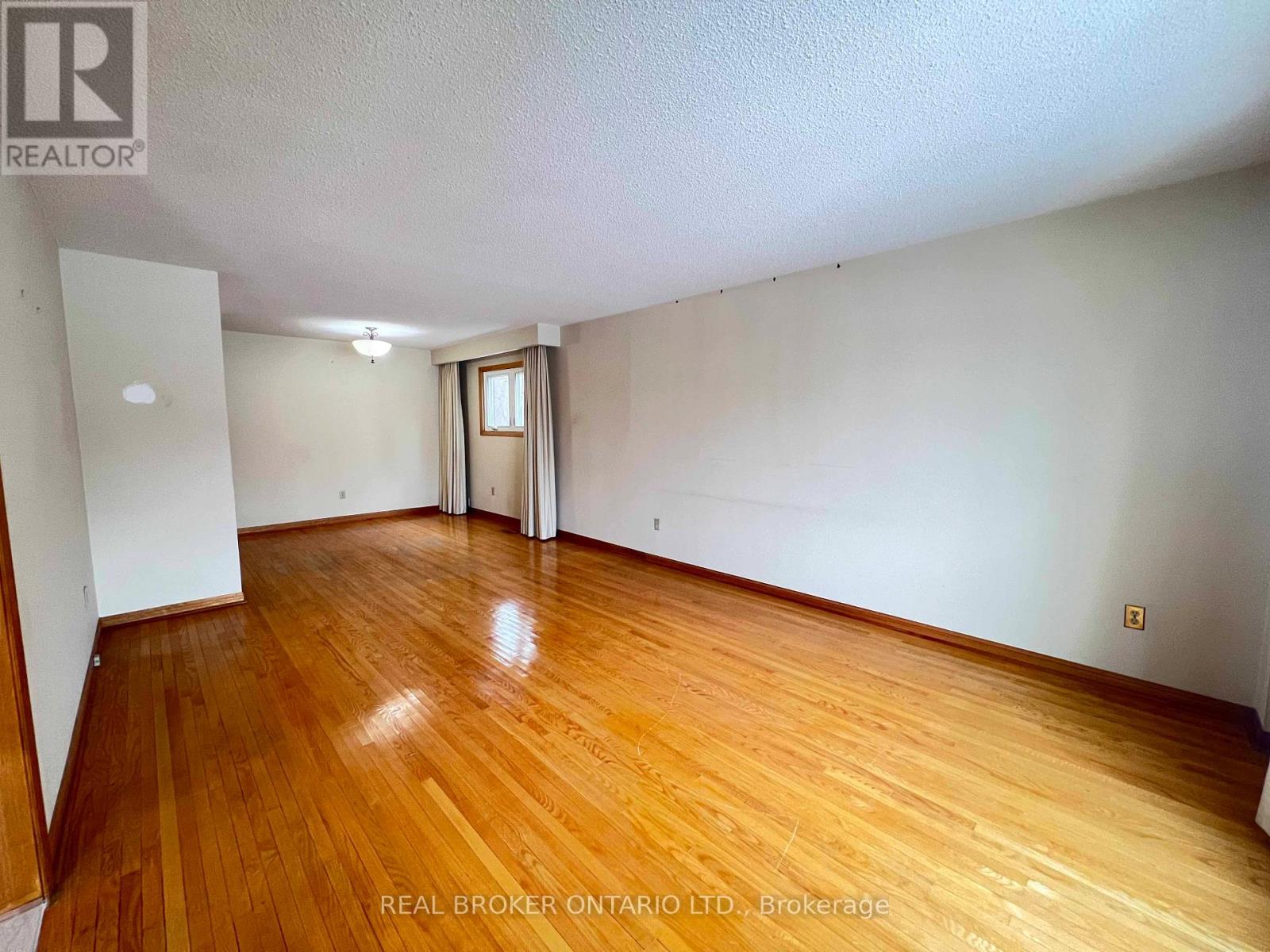 41 Cleethorpes Boulevard, Toronto, Ontario  M1S 2S7 - Photo 10 - E12600380