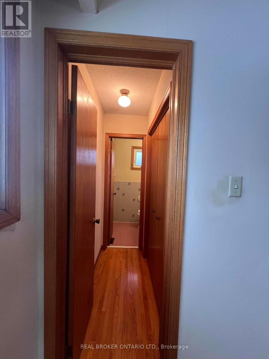 41 Cleethorpes Boulevard, Toronto, Ontario  M1S 2S7 - Photo 19 - E12600380