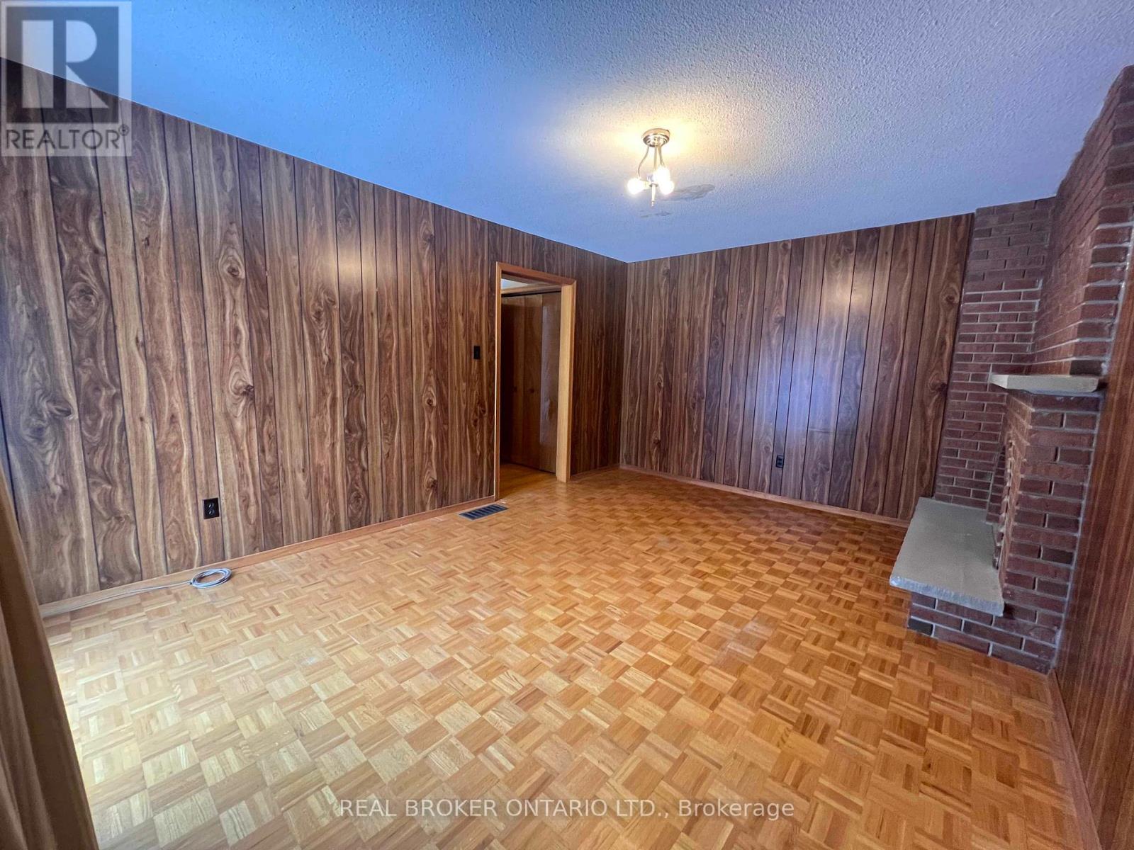 41 Cleethorpes Boulevard, Toronto, Ontario  M1S 2S7 - Photo 8 - E12600380