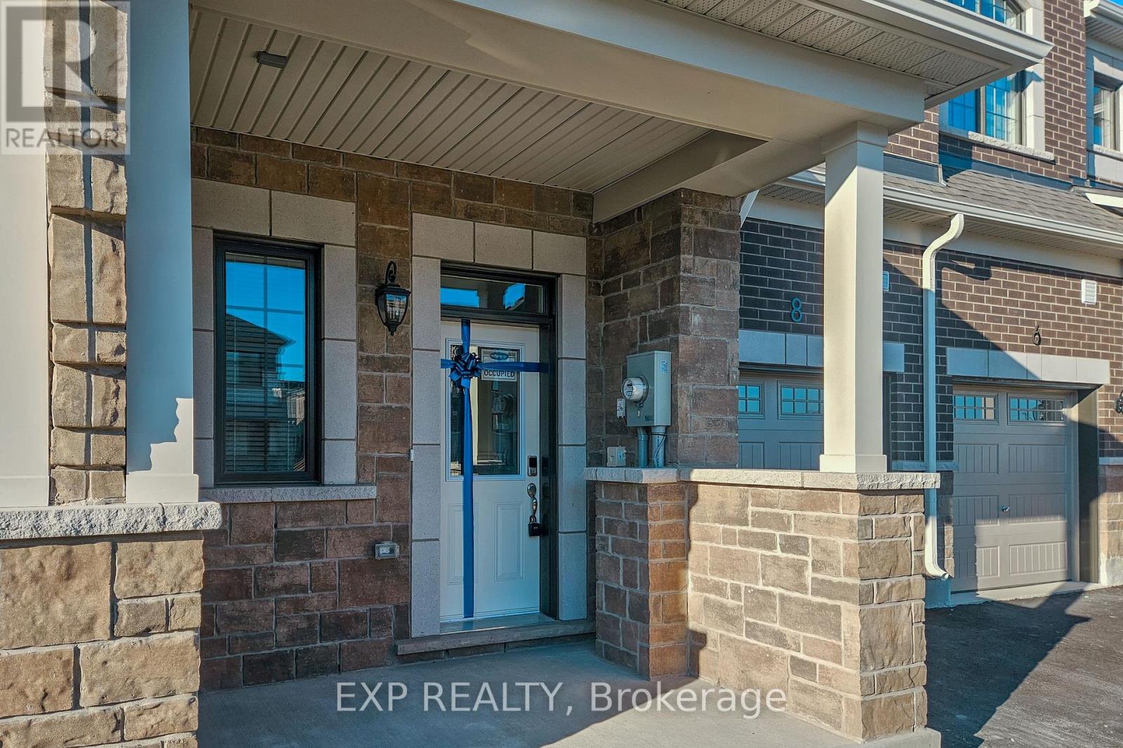 8 Vinewood Crescent, Barrie, Ontario  L9J 0B7 - Photo 3 - S12600330