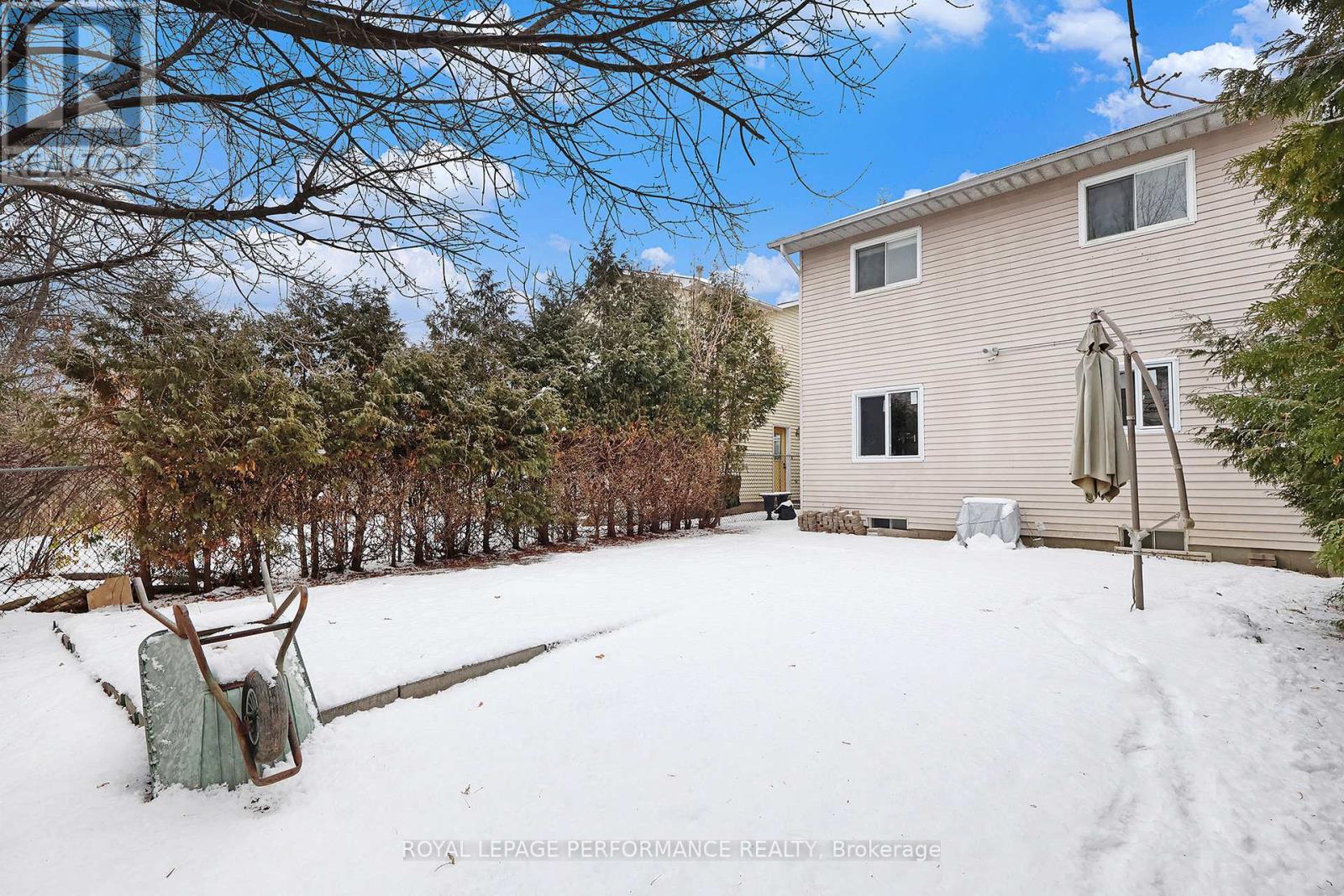 6349 St Louis Drive, Ottawa, Ontario  K1C 2X9 - Photo 31 - X12559720