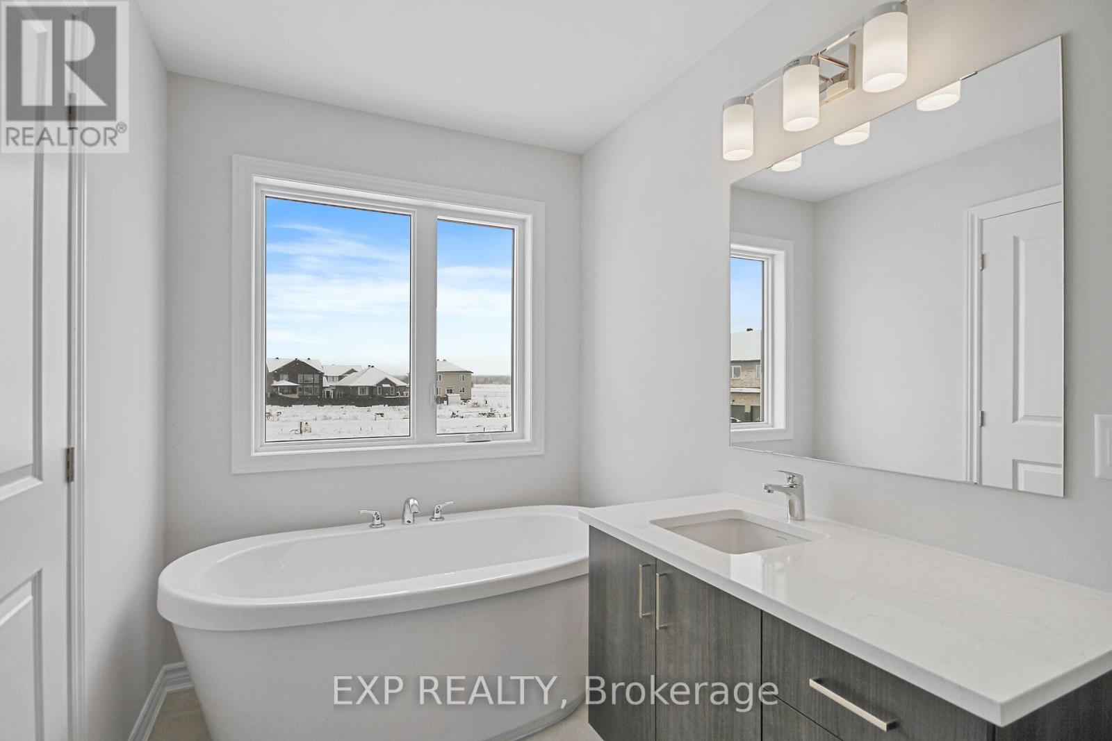 1926 Hawker Private, Ottawa, Ontario  K0A 1L0 - Photo 15 - X12598538