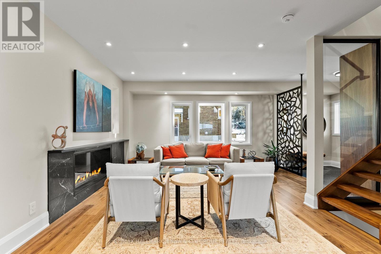 309 Fairmont Avenue, Ottawa, Ontario  K1Y 1Y5 - Photo 4 - X12599630