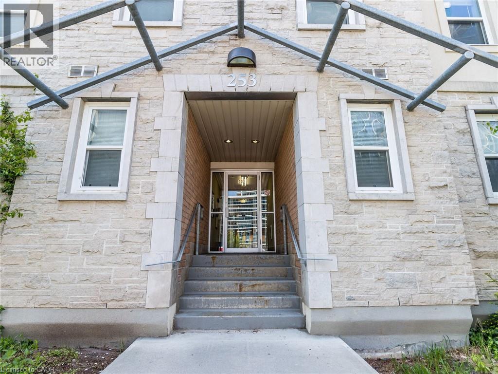 253 Lester Street Unit# 101, Waterloo, Ontario  N2L 3W6 - Photo 6 - 40791792