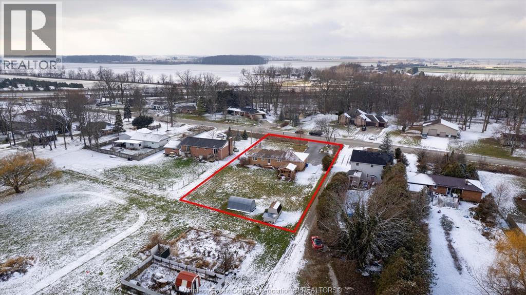 90 County Rd 29 (Division Rd), Kingsville, Ontario  N0R 1B0 - Photo 32 - 25031144