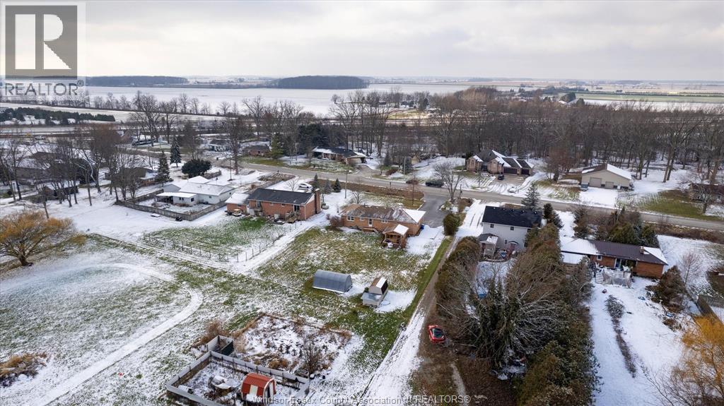 90 County Rd 29 (Division Rd), Kingsville, Ontario  N0R 1B0 - Photo 33 - 25031144