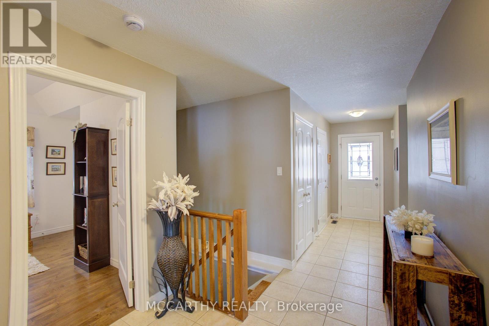 125 Sheffield Street, Southgate, Ontario  N0C 1B0 - Photo 7 - X12600338