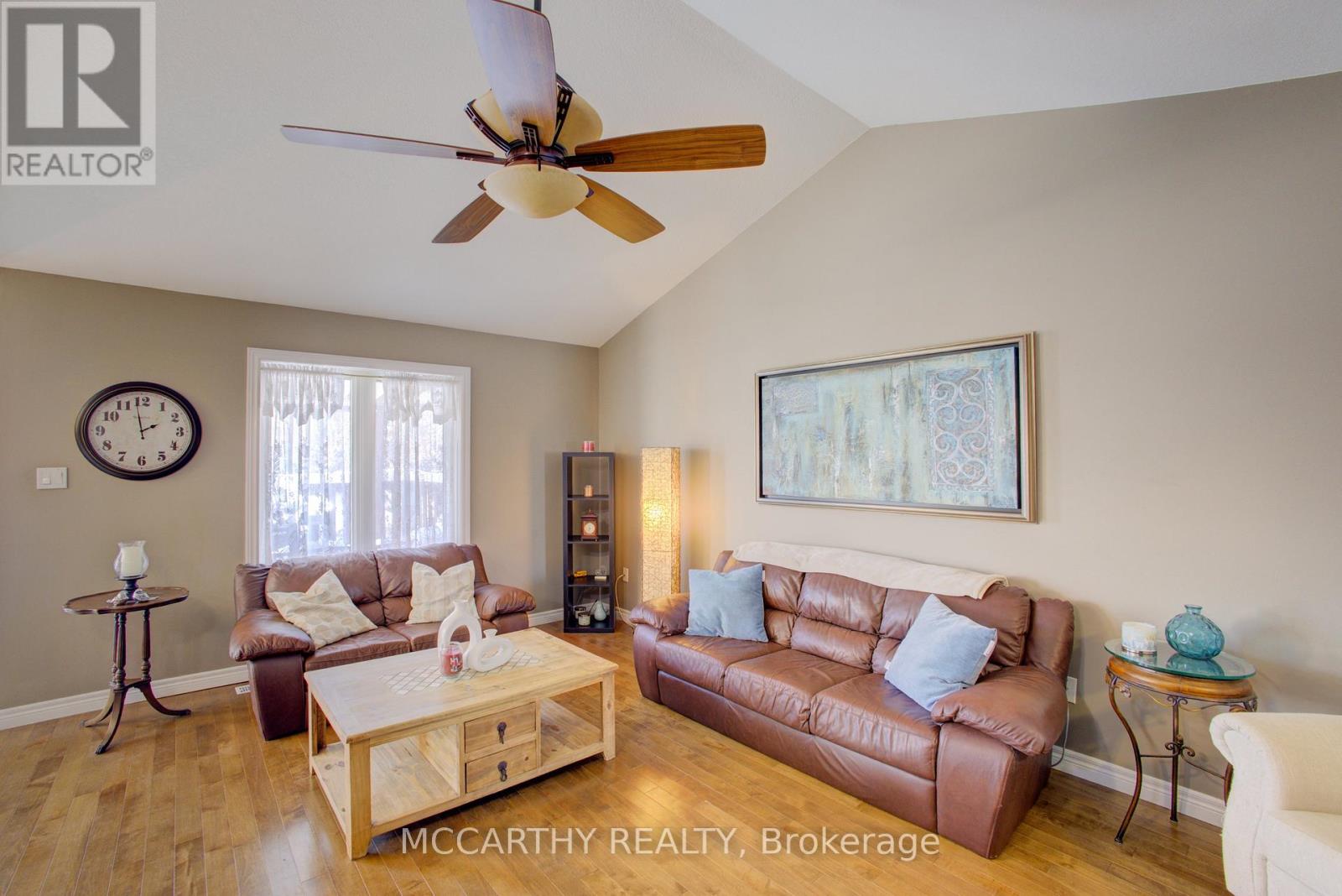 125 Sheffield Street, Southgate, Ontario  N0C 1B0 - Photo 9 - X12600338