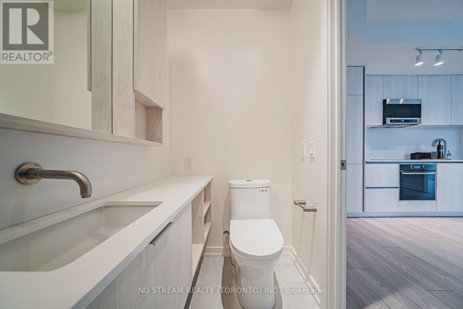 2410n - 120 Broadway Avenue, Toronto (Mount Pleasant West), Ontario  M4P 1V6 - Photo 31 - C12592974