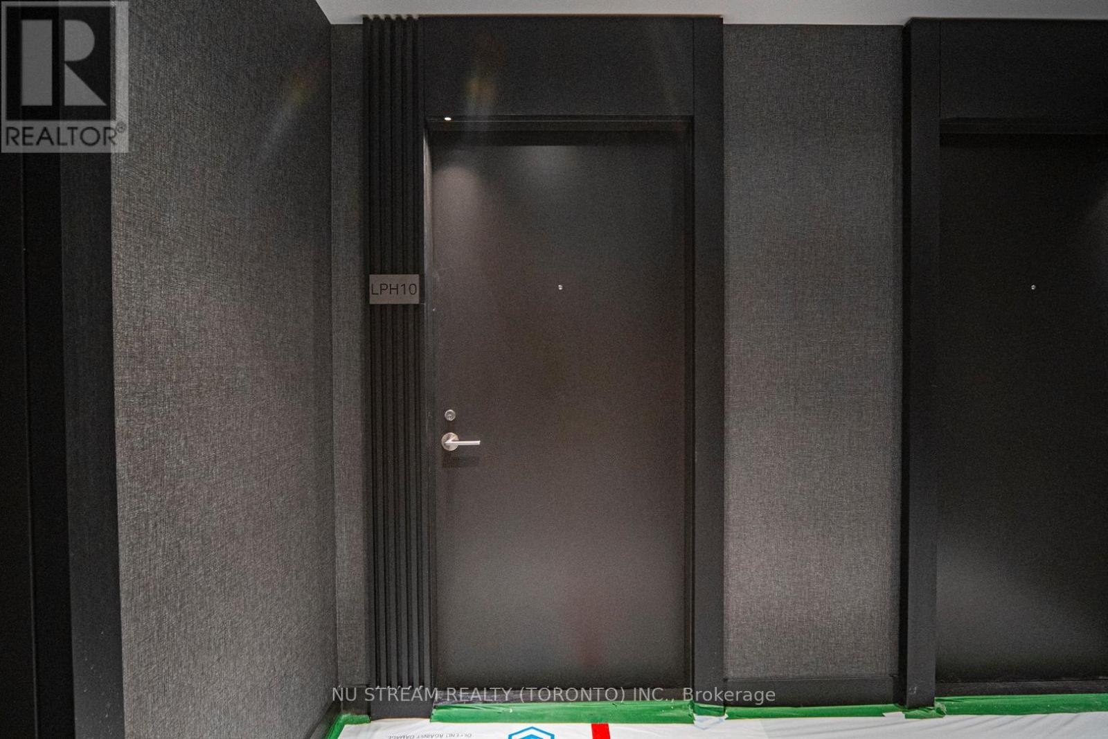 2410n - 120 Broadway Avenue, Toronto (Mount Pleasant West), Ontario  M4P 1V6 - Photo 7 - C12592974