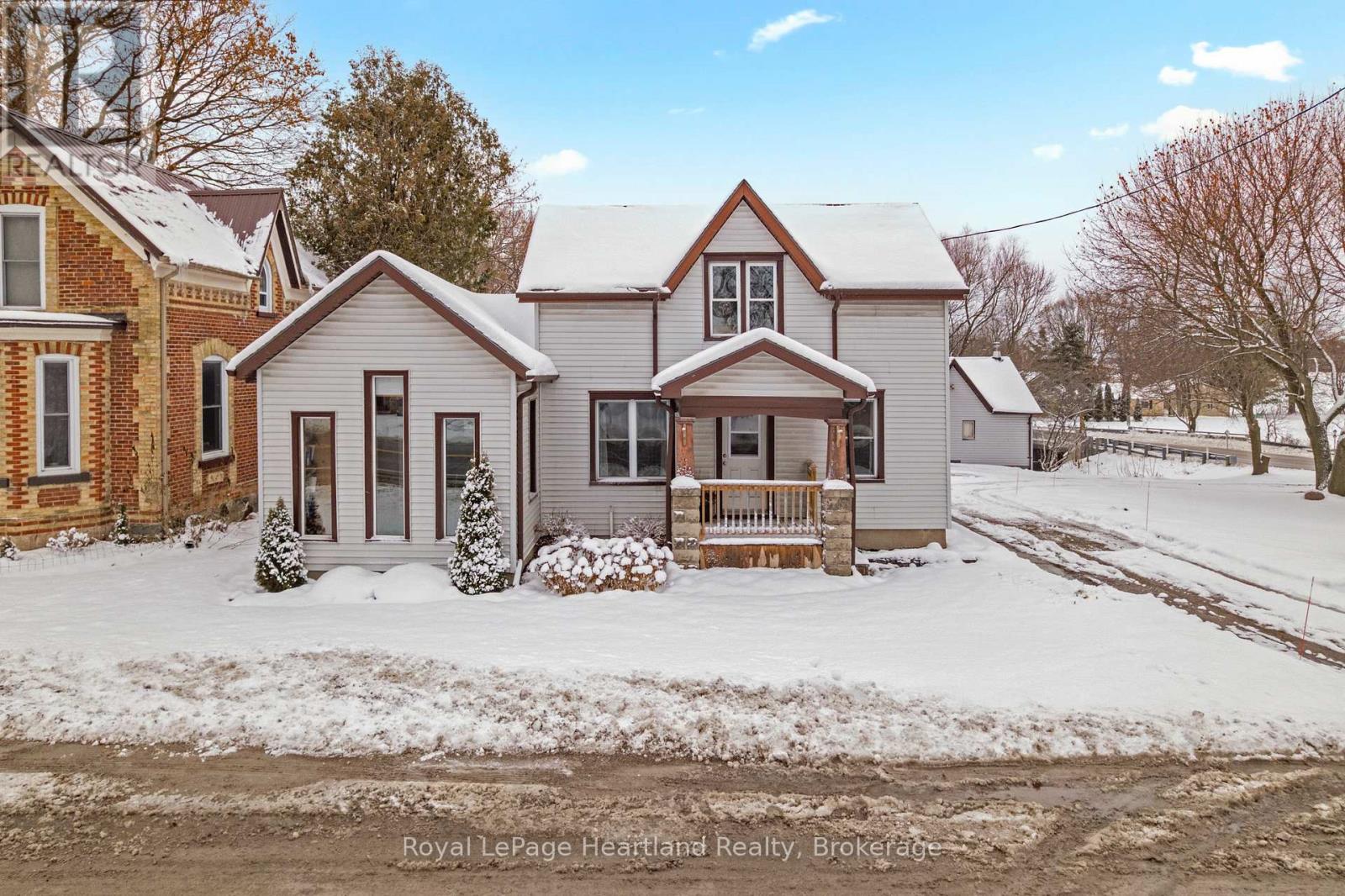 70399 Perth Road 164, South Huron, Ontario  N0K 1K0 - Photo 1 - X12600468