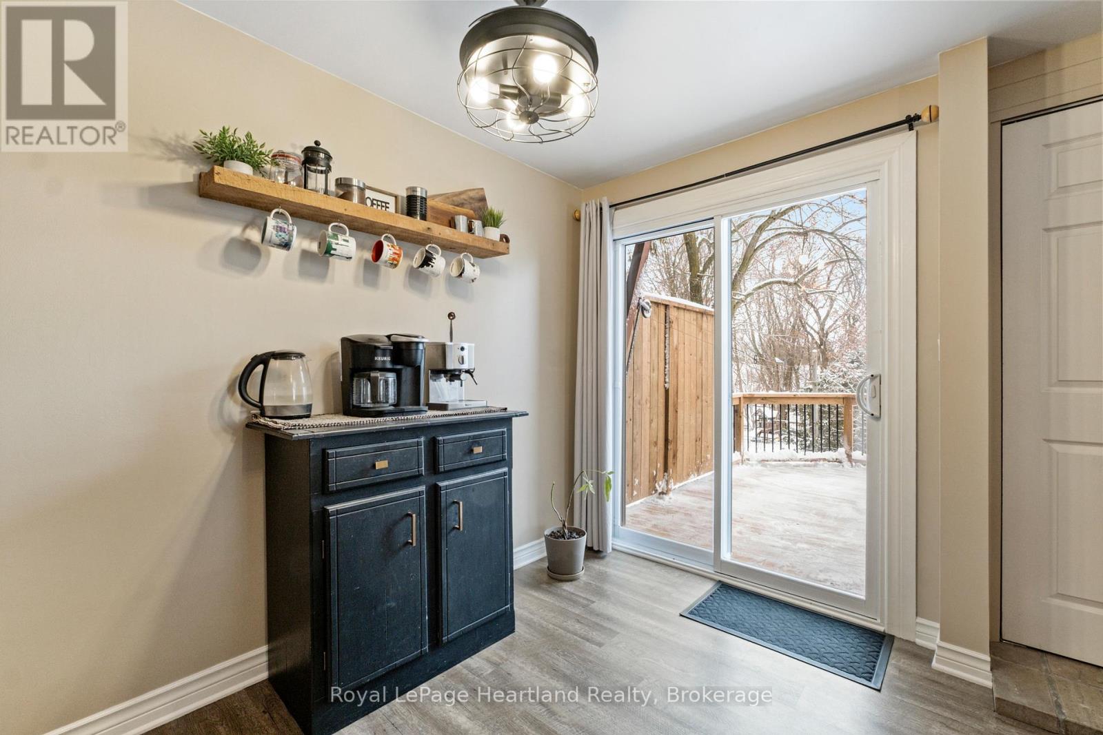 70399 Perth Road 164, South Huron, Ontario  N0K 1K0 - Photo 11 - X12600468